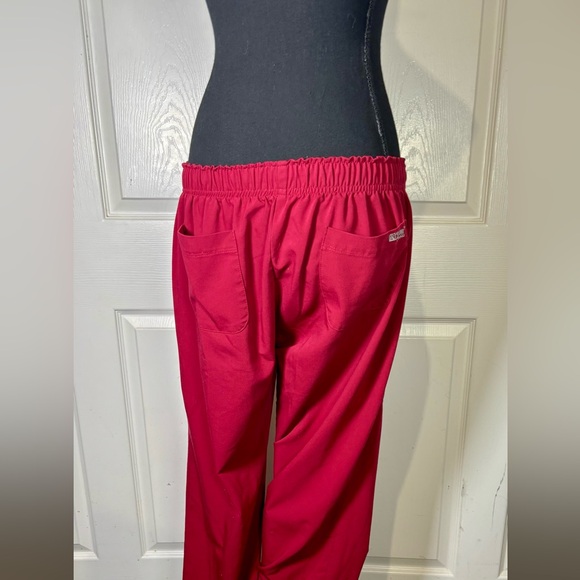 Burgundy Grey’s Anatomy Women’s   Scrub Set Size Large - Picture 8 of 16